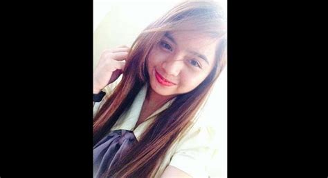 pinay nagfinger|Nag finger sa pwet habang walang tao.